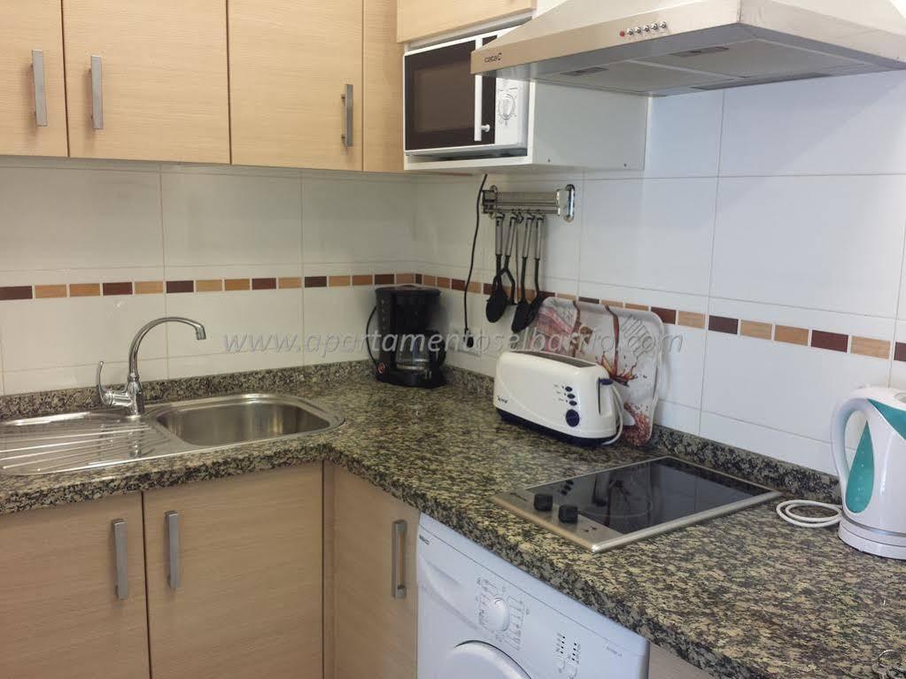 Apartamentos El Barrio ネルハ エクステリア 写真
